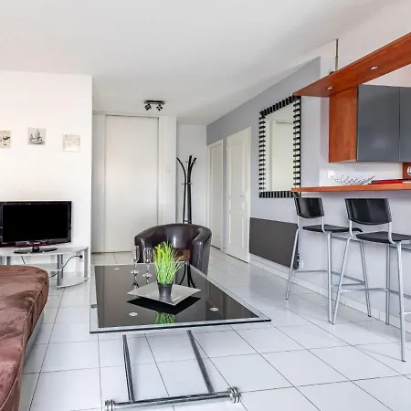 Studio Esmeralda *